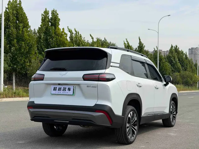 Wuling Starlight 560 — Фото автомобиля 15