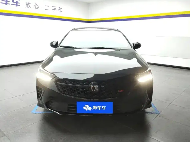 Buick Regal — Фото автомобиля 2