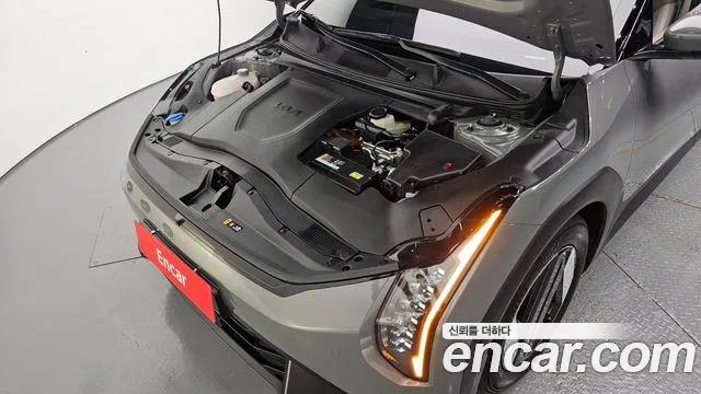 Kia EV4 — Фото автомобиля 9