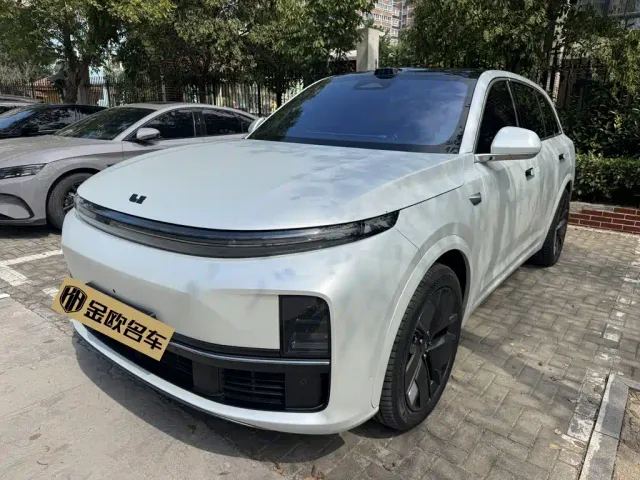 Фотография автомобиля — Li Auto L7