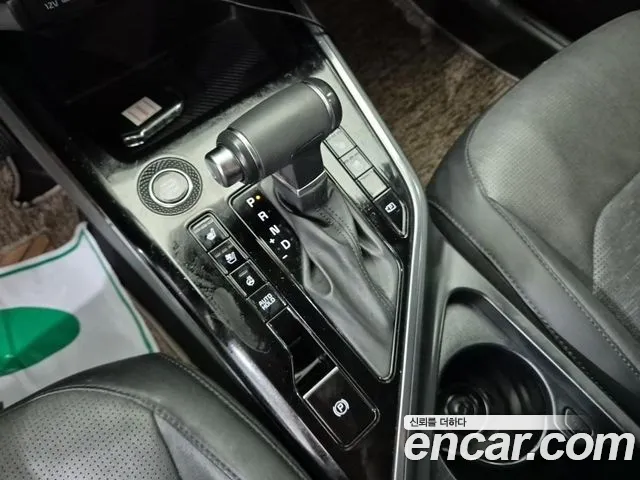Kia Niro The All New Niro — Фото автомобиля 8