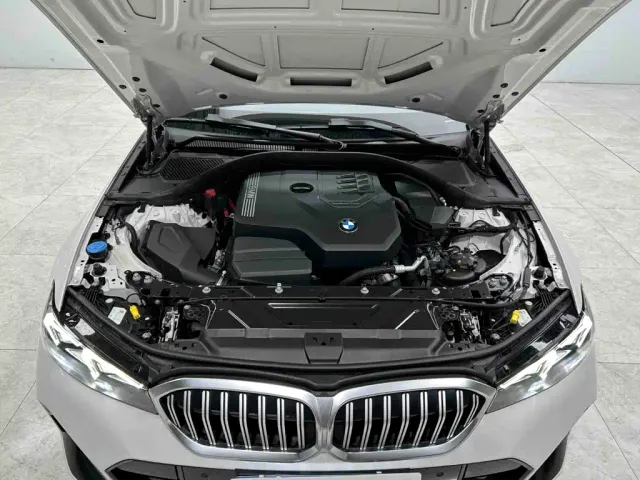 BMW 3 Series — Фото автомобиля 25