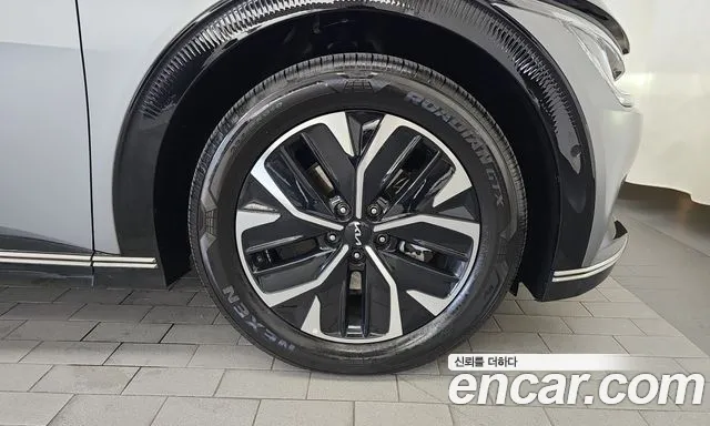 Kia EV6 — Фото автомобиля 6