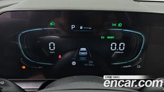 Kia Niro The All New Niro Signature — Фото автомобиля 8