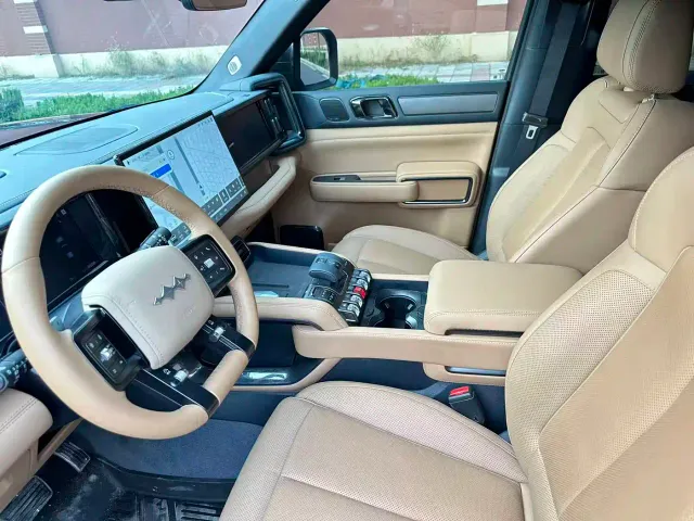 BYD FangChengBao Leopard 5 — Фото автомобиля 4