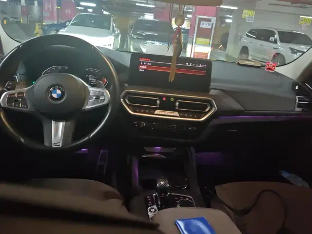 BMW X3 — Фото автомобиля 12