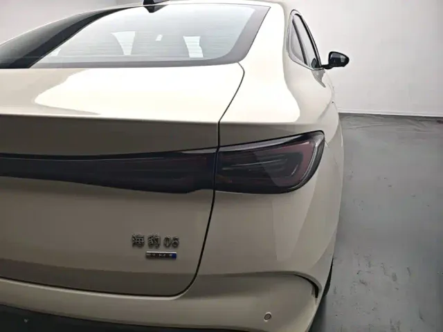 BYD Seal 06 — Фото автомобиля 7