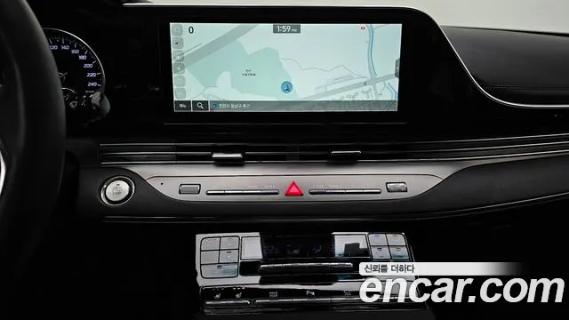 Hyundai Grandeur Premium — Фото автомобиля 16