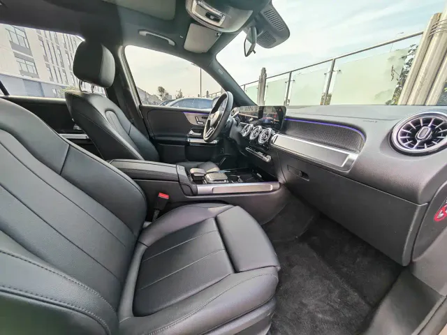 Mercedes-Benz EQB — Фото автомобиля 7