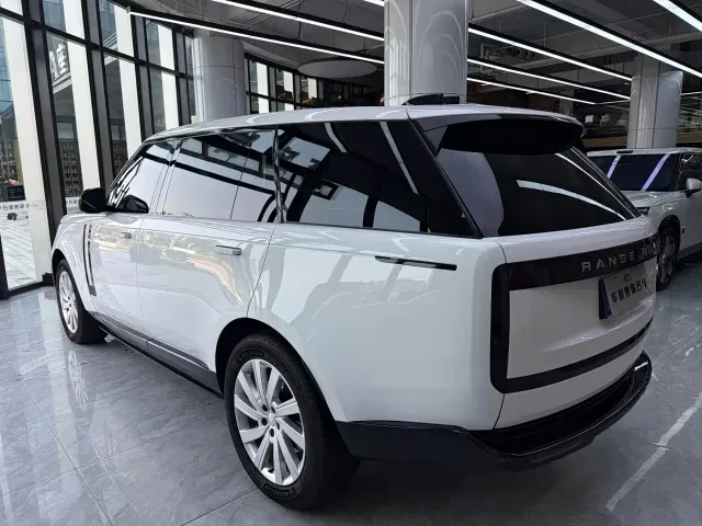 Land Rover Range Rover — Фото автомобиля 20