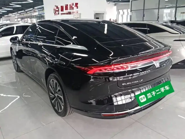 Buick Zenith Sedan 2026 Luxury Leisure Smart Edition — Фото автомобиля 4