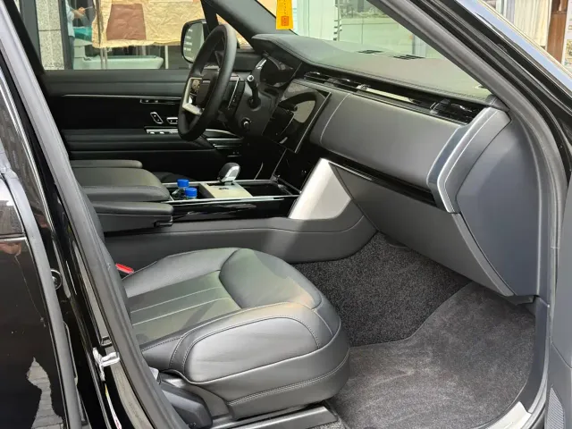 Land Rover Range Rover — Фото автомобиля 9