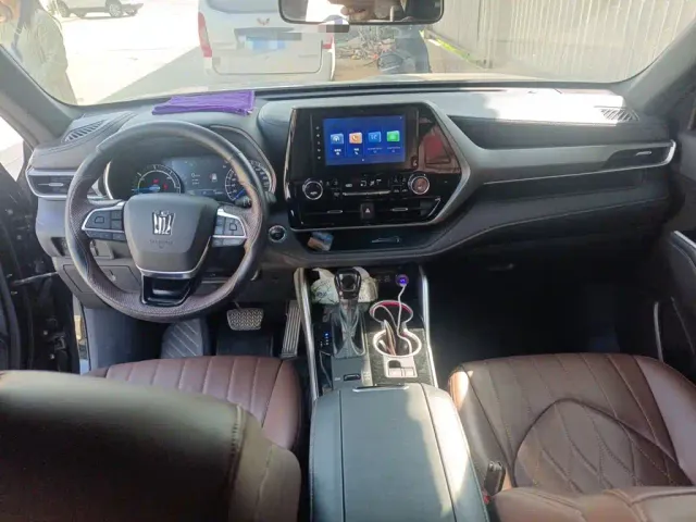 Toyota Crown Kluger — Фото автомобиля 5