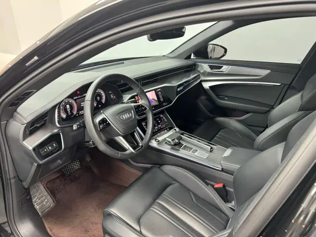 Audi A6L — Фото автомобиля 12