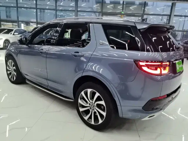 Land Rover Discovery Sport — Фото автомобиля 4