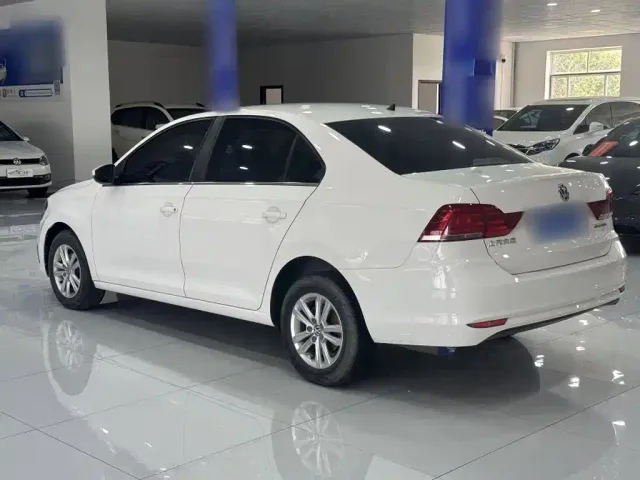 Volkswagen Santana — Фото автомобиля 7