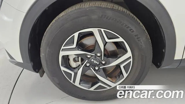 Kia Sportage Sportage 5-е поколение Бензин 1.6 турбо 2WD — Фото автомобиля 5