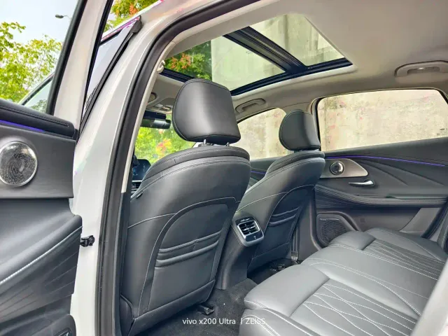 Chery Arrizo 8 — Фото автомобиля 5