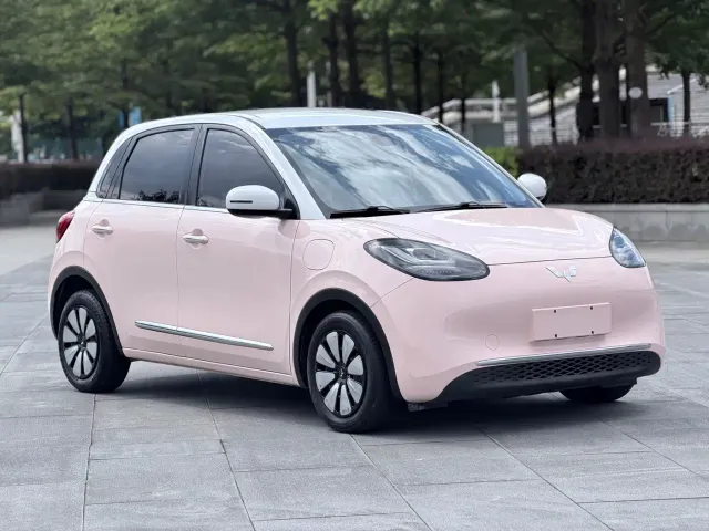 Wuling Bingo — Фото автомобиля 3