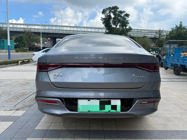 BYD Qin PLUS — Фото автомобиля 14