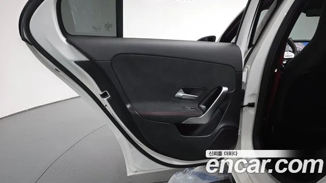 Mercedes-Benz A-Class W177 — Фото автомобиля 14