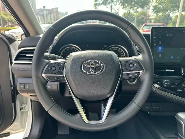 Toyota Camry — Фото автомобиля 18