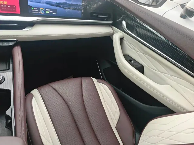 Geely Xingyue L — Фото автомобиля 8