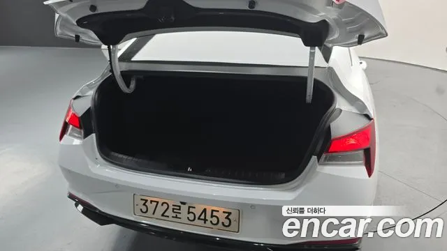 Hyundai Avante CN7 — Фото автомобиля 25