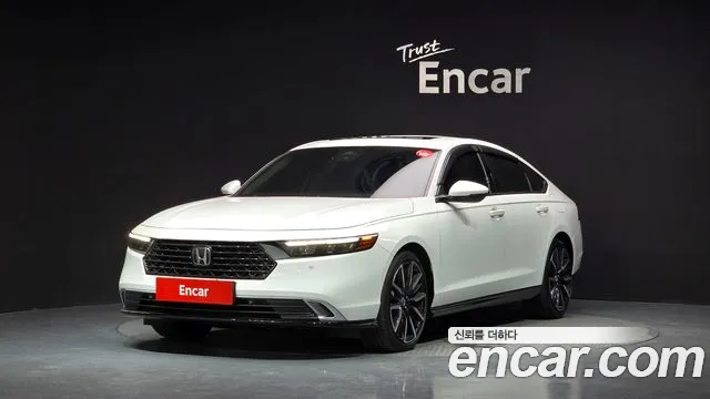 Фотография автомобиля — Honda Accord 11th Gen
