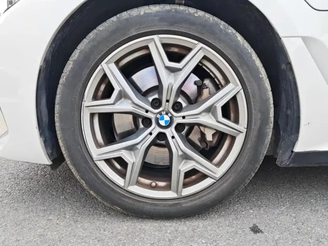 BMW i3 — Фото автомобиля 9