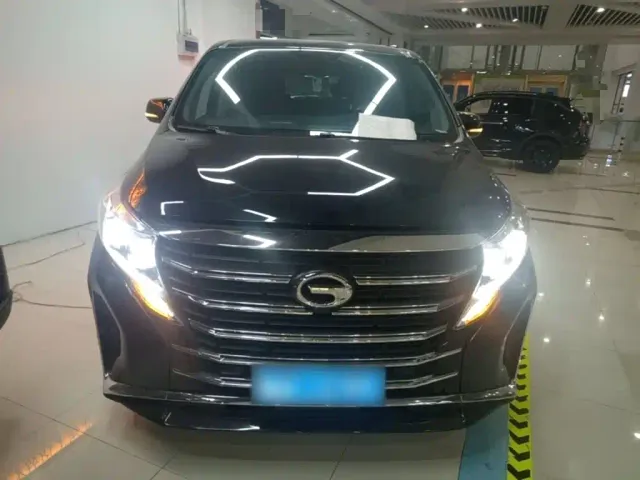 GAC Trumpchi M8 — Фото автомобиля 2