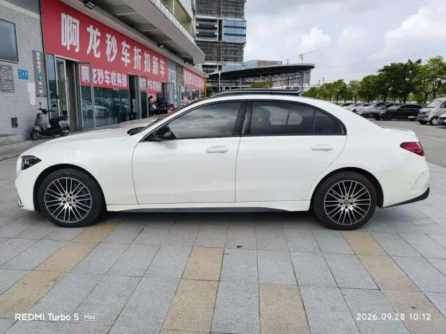 Mercedes-Benz C-Class — Фото автомобиля 3
