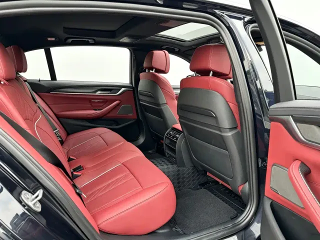 BMW 5 Series — Фото автомобиля 6