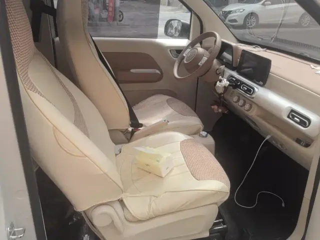 Wuling Hongguang Mini EV — Фото автомобиля 8