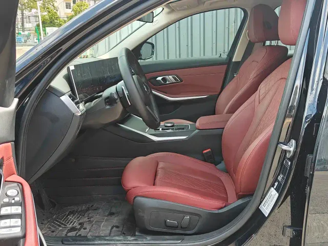 BMW 3 Series — Фото автомобиля 17