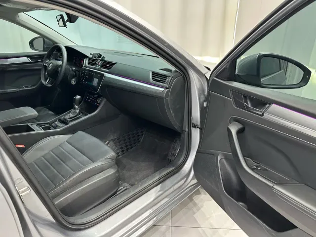 Skoda Superb — Фото автомобиля 18