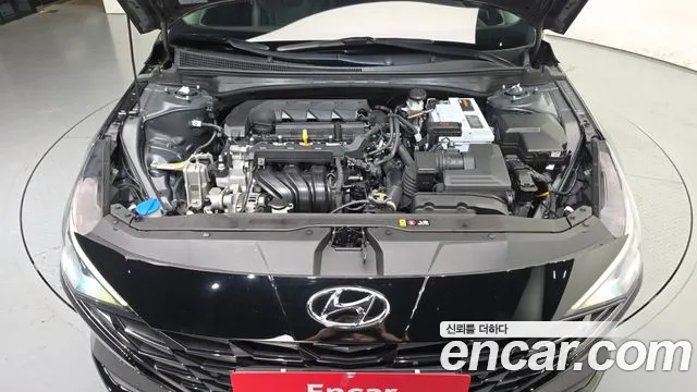 Hyundai AVANTE Avante (CN7) — Фото автомобиля 6