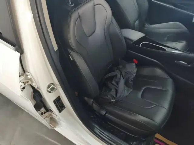 Hyundai Elantra — Фото автомобиля 24
