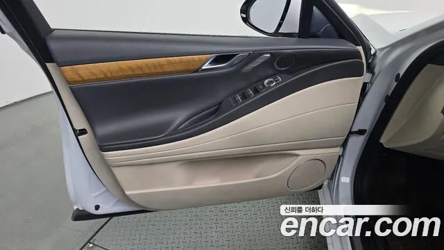 Genesis G80 RG3 — Фото автомобиля 13