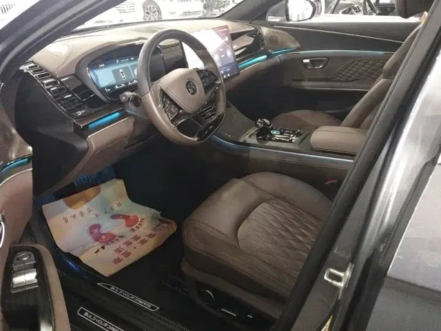 BYD Han — Фото автомобиля 9