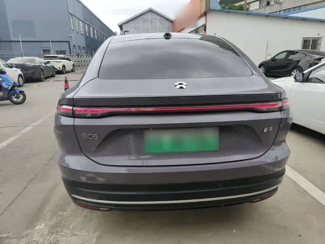 Nio EC6 — Фото автомобиля 5