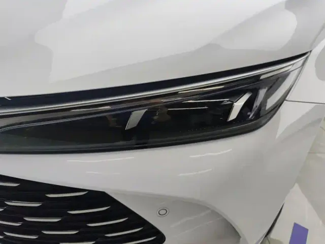 BYD Qin L — Фото автомобиля 5