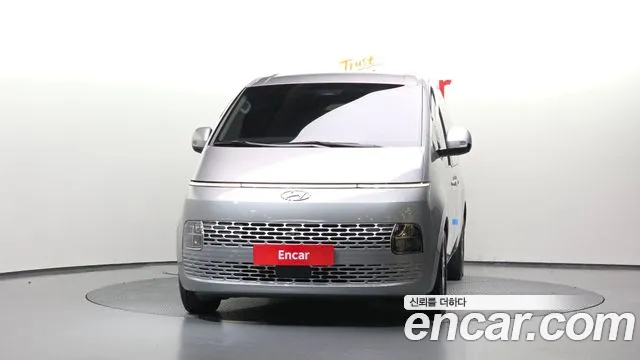 Hyundai Staria — Фото автомобиля 3