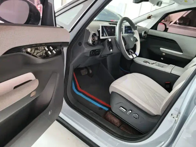 ARCFOX Arcfox Koala 2023 Family Edition Pro — Фото автомобиля 15