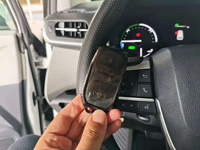 Toyota Granvia — Фото автомобиля 8