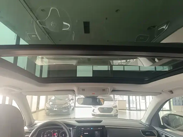 Volkswagen Tharu 2026 New Sharp 300TSI Enjoyment Edition — Фото автомобиля 17
