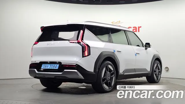 Kia EV9 — Фото автомобиля 2