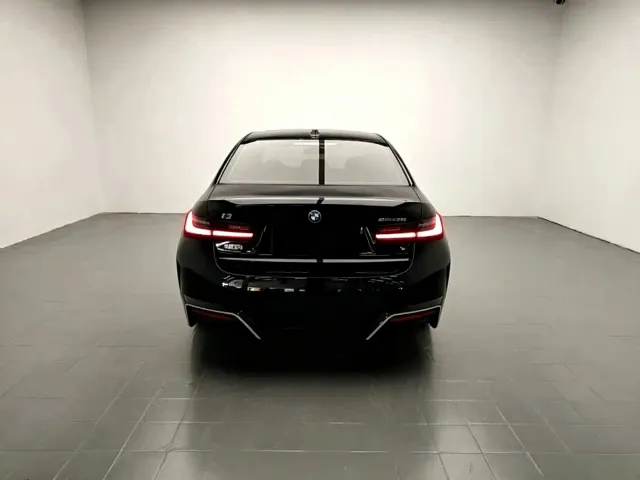 BMW i3 — Фото автомобиля 6