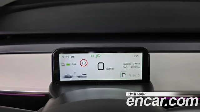 Tesla Model Y — Фото автомобиля 8