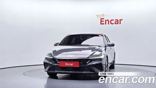 Hyundai AVANTE Новый Avante (CN7) — Фото автомобиля 3